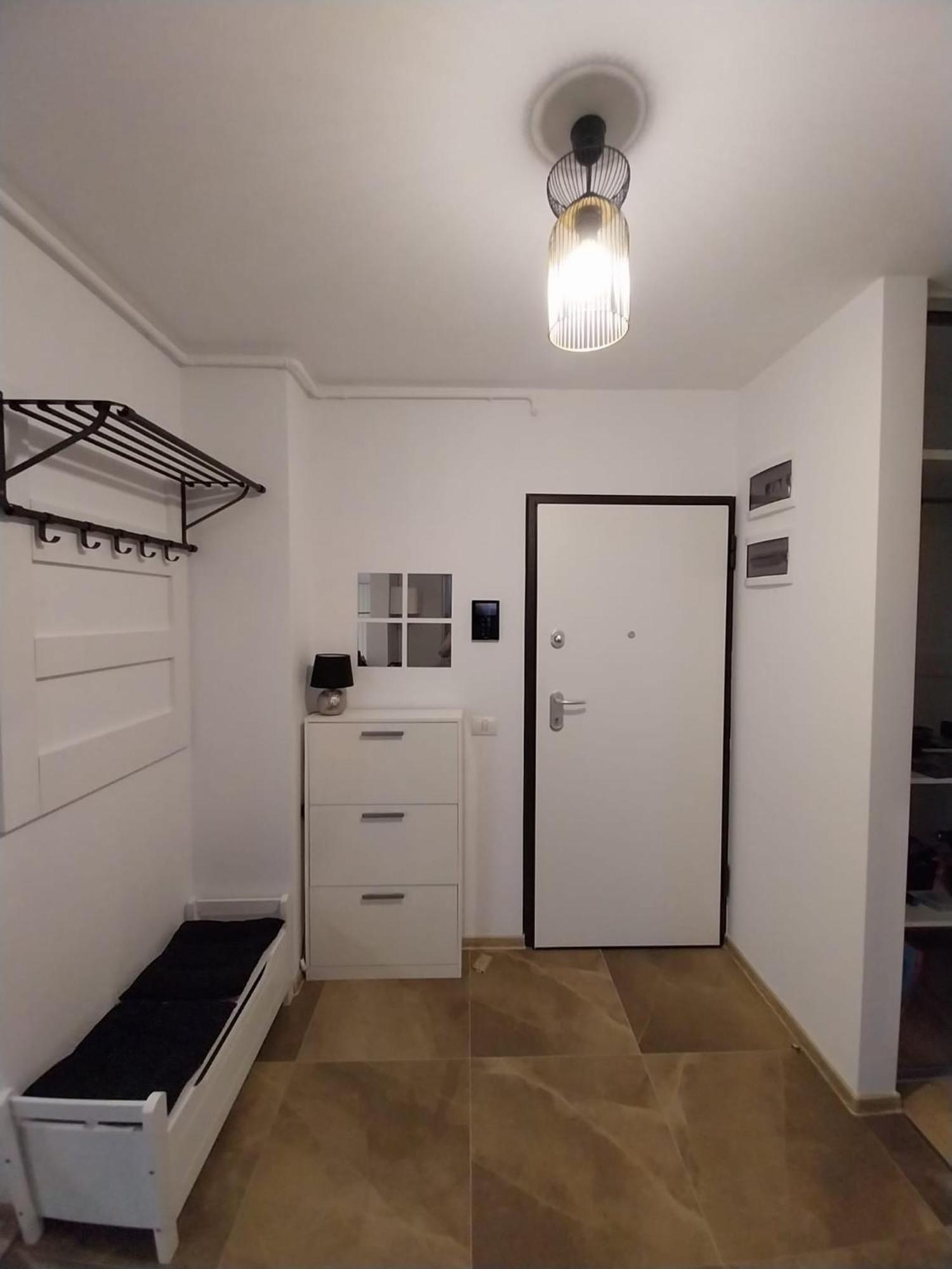 Coresi Topcity 2Camere Apartment Brasov Bagian luar foto